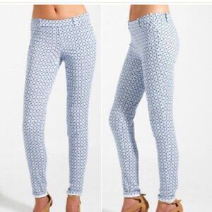 Joie Consuela Flat Front Stretch Skinny Pants in Blue Haven Pattern